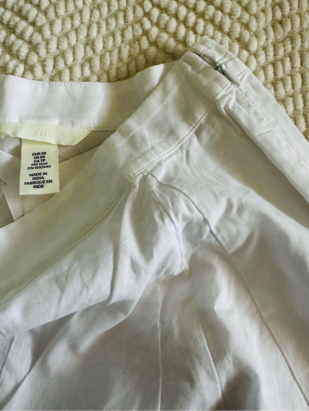 H&M Crisp White Maxi Skirt - XS - Picture 5 of 6